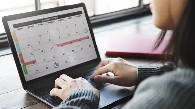 ¿Estudias online? Así puedes mejorar tu gestión del tiempo cada día